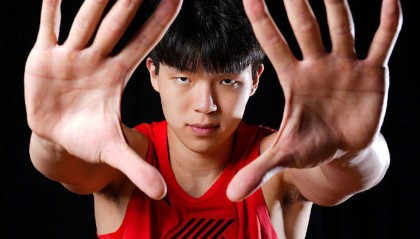 队记:杨瀚森能成为组织核心 管理层喜欢他的传球