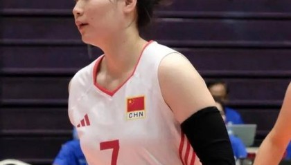外网评论中国女排:张籽萱太惊艳!中国人才济济,未来崛起在望