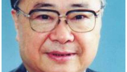 他是外交部第一任新闻发言人,官至外交部副部长,一生为国奉献