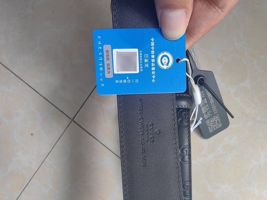 新闻追踪 | “直播间销售假名牌”后续：退一赔二 产品下架