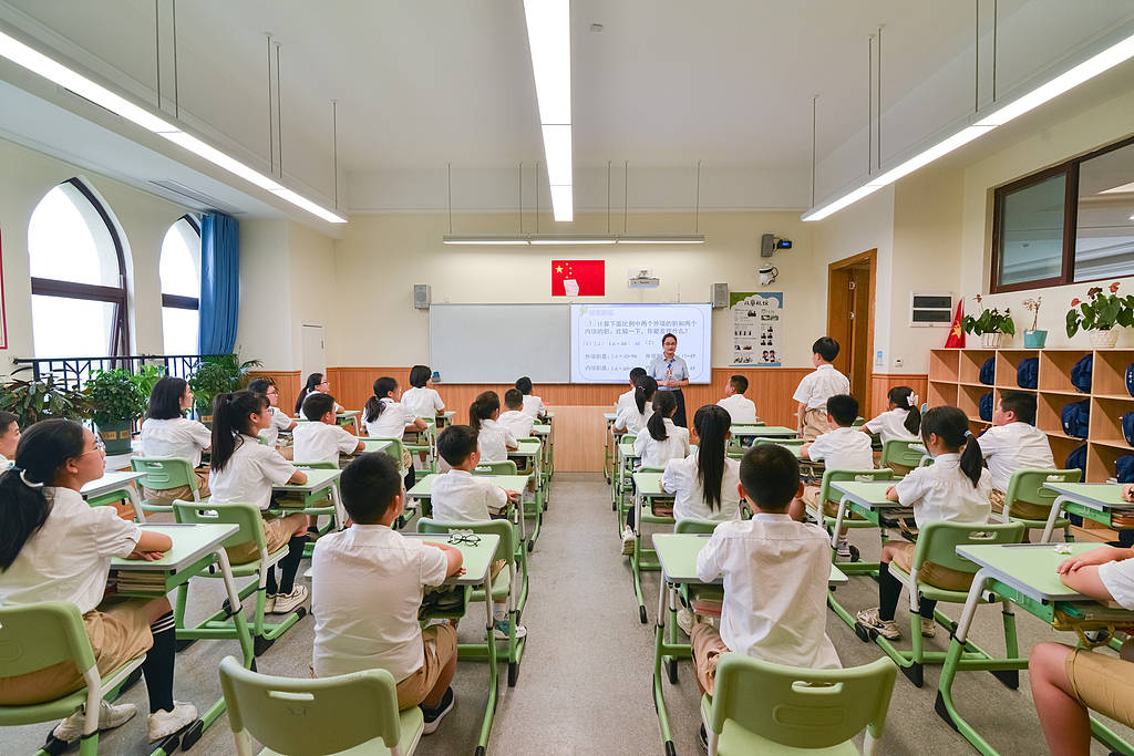 几十名家长罢课抵制多动症孩子 矛盾咋解