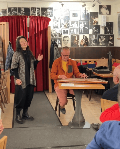 考古|龚琳娜新书首谈20年婚姻破碎!男方禁止她叫老公,还疑婚内爱上奥地利少妇