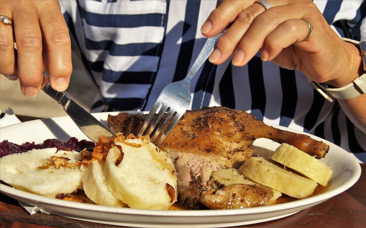 涪陵榨菜销量下滑,下饭神器也不好卖了?