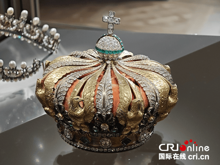 卢浮宫遇劫案情披露：数件“无价”文物被窃，四人分工配合，作案过程只持续几分钟，蒙娜丽莎或为“现场目击者”？