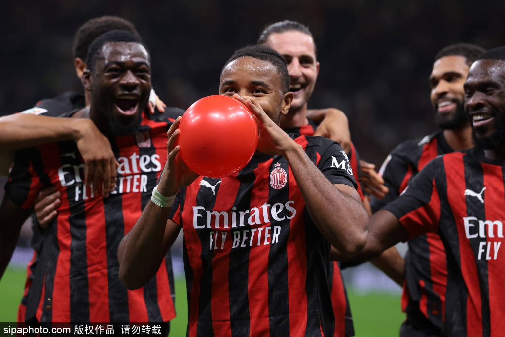 圣西罗迎首尾对决!AC米兰伤员归位剑指三分,比萨保级生死战能否爆冷?